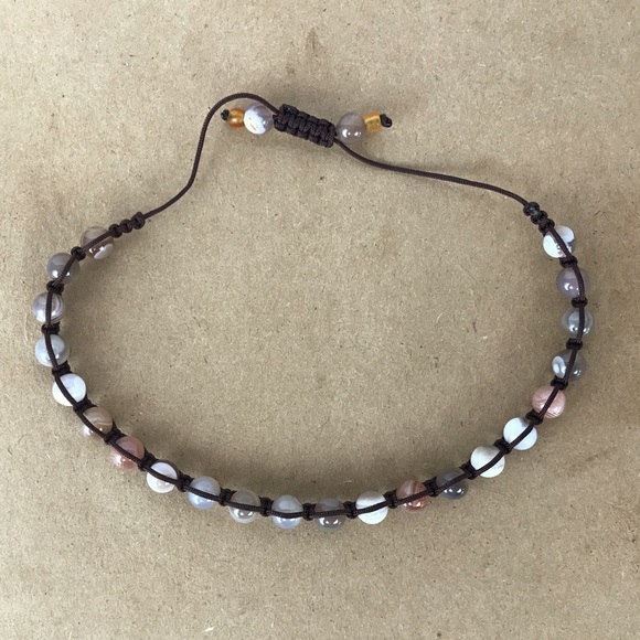 Handmade} Botswana Banded Agate Bracelet - Picture 4 of 4
